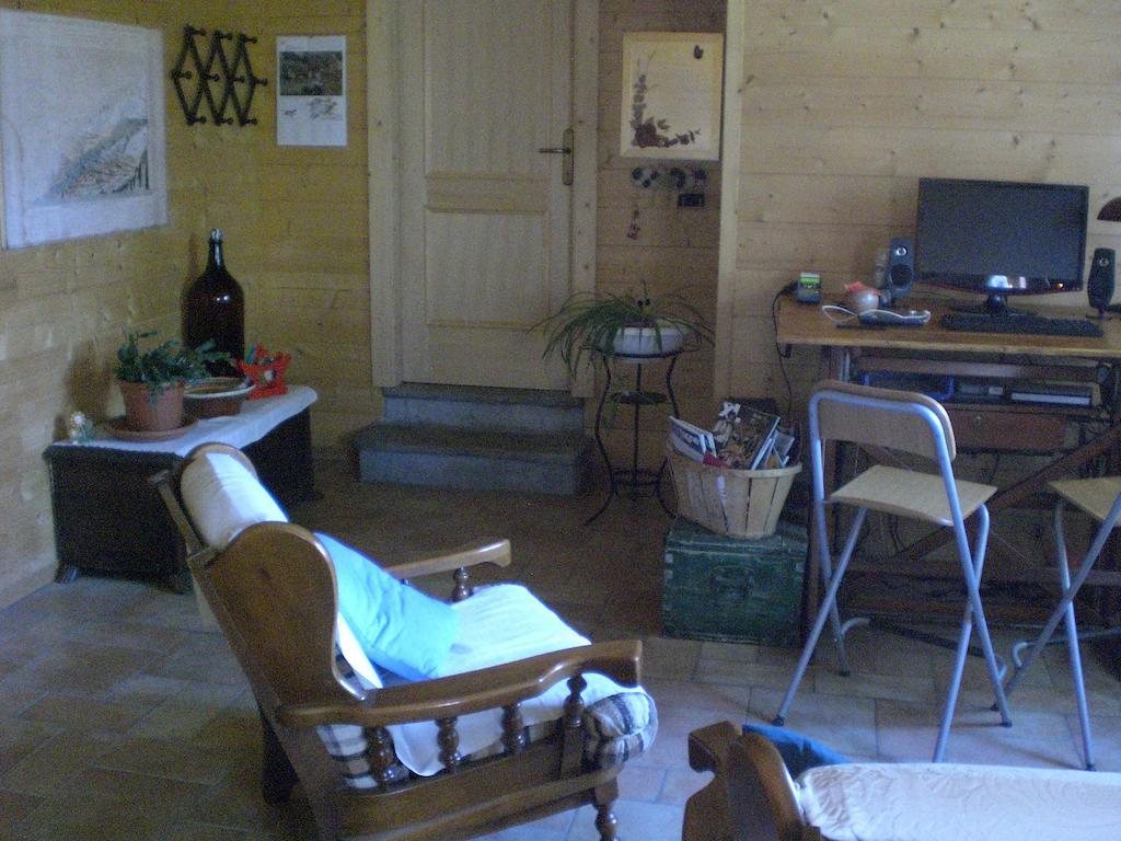 Bed and Breakfast Pera Rionda Caprie Екстер'єр фото